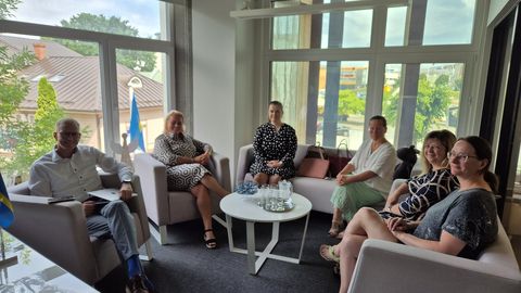 Rakverre plaanitakse paigaldada toidukapp