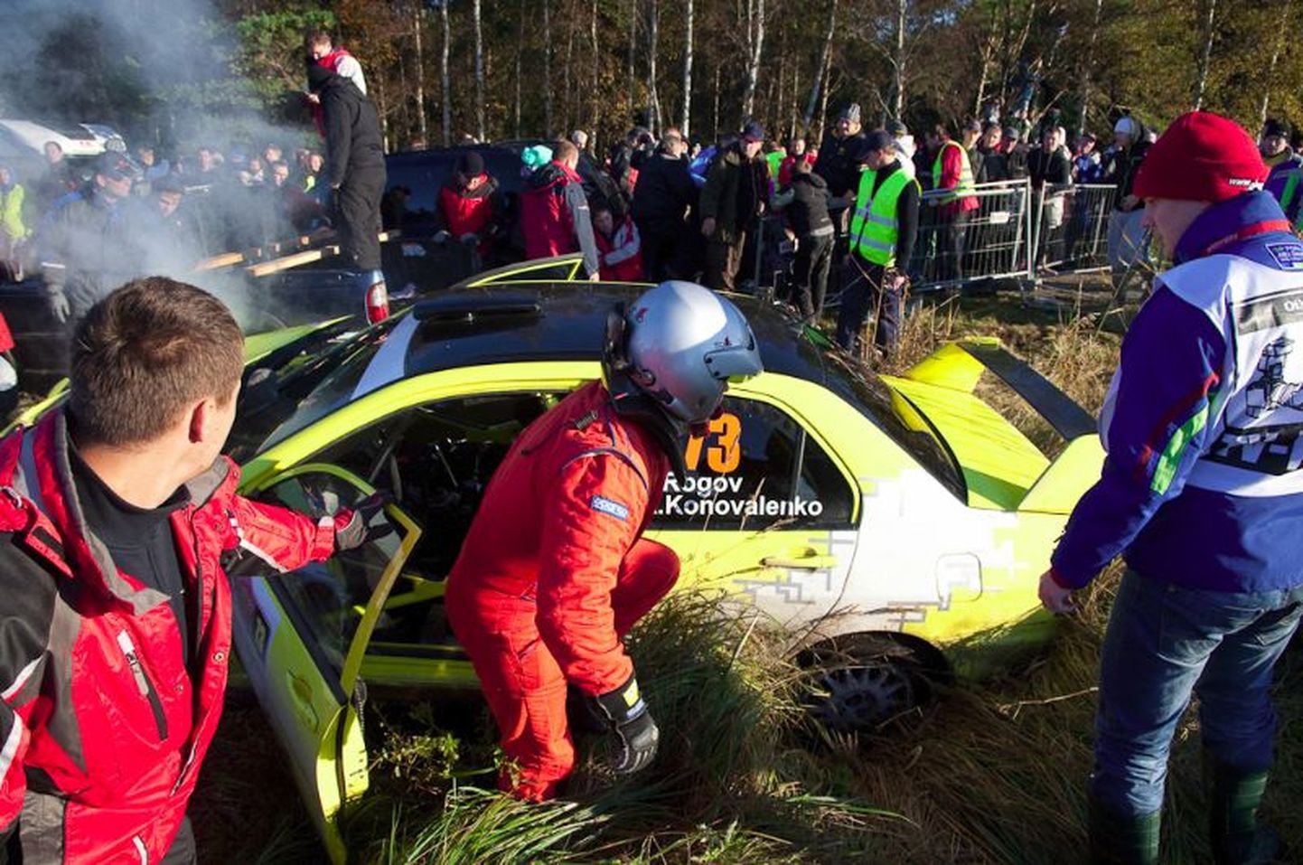 Eelmise aasta Saaremaa rallil juhtus õnnetus, kui Venemaa rallisõitja Jevgeni Rogov ei suutnud autot valitseda ja kihutas publiku sekka. Viga sai seitse inimest.
