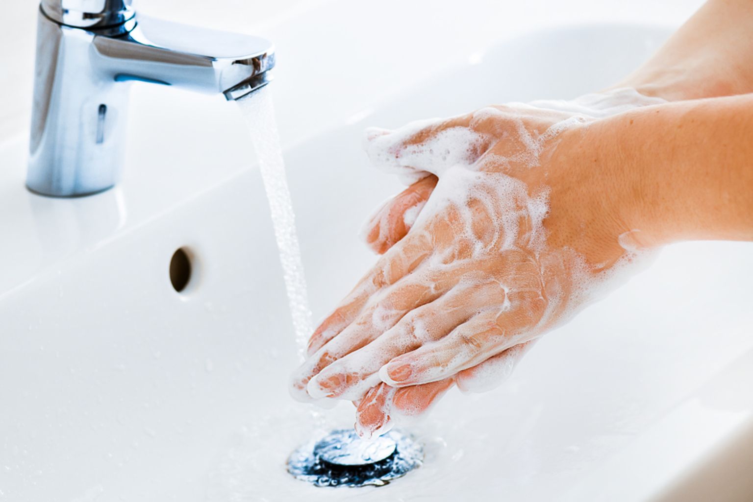 Käte tihe pesemine on hea meie tervisele, ent mitte tingimata käenahale.