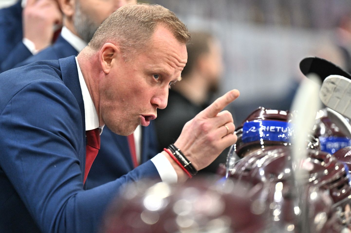 Latvijas U-20 vīriešu hokeja izlases galvenais treneris Artis Ābols