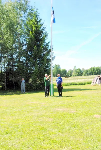Lipu heiskamine.