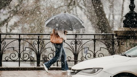 Svētdien gaidāms brāzmains vējš