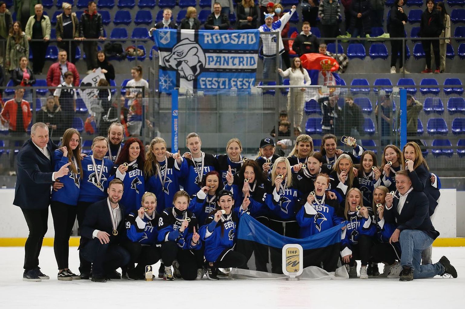 Женская сборная Эстонии по хоккею.