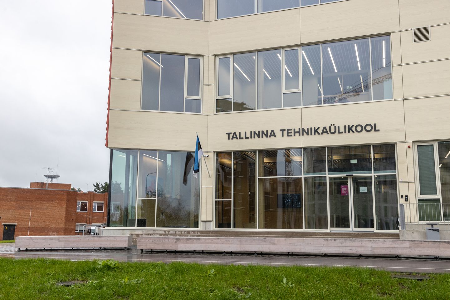Tallinna Tehnikaülikooli tudengid kutsusid poliitikud haridusteemal debateerima.