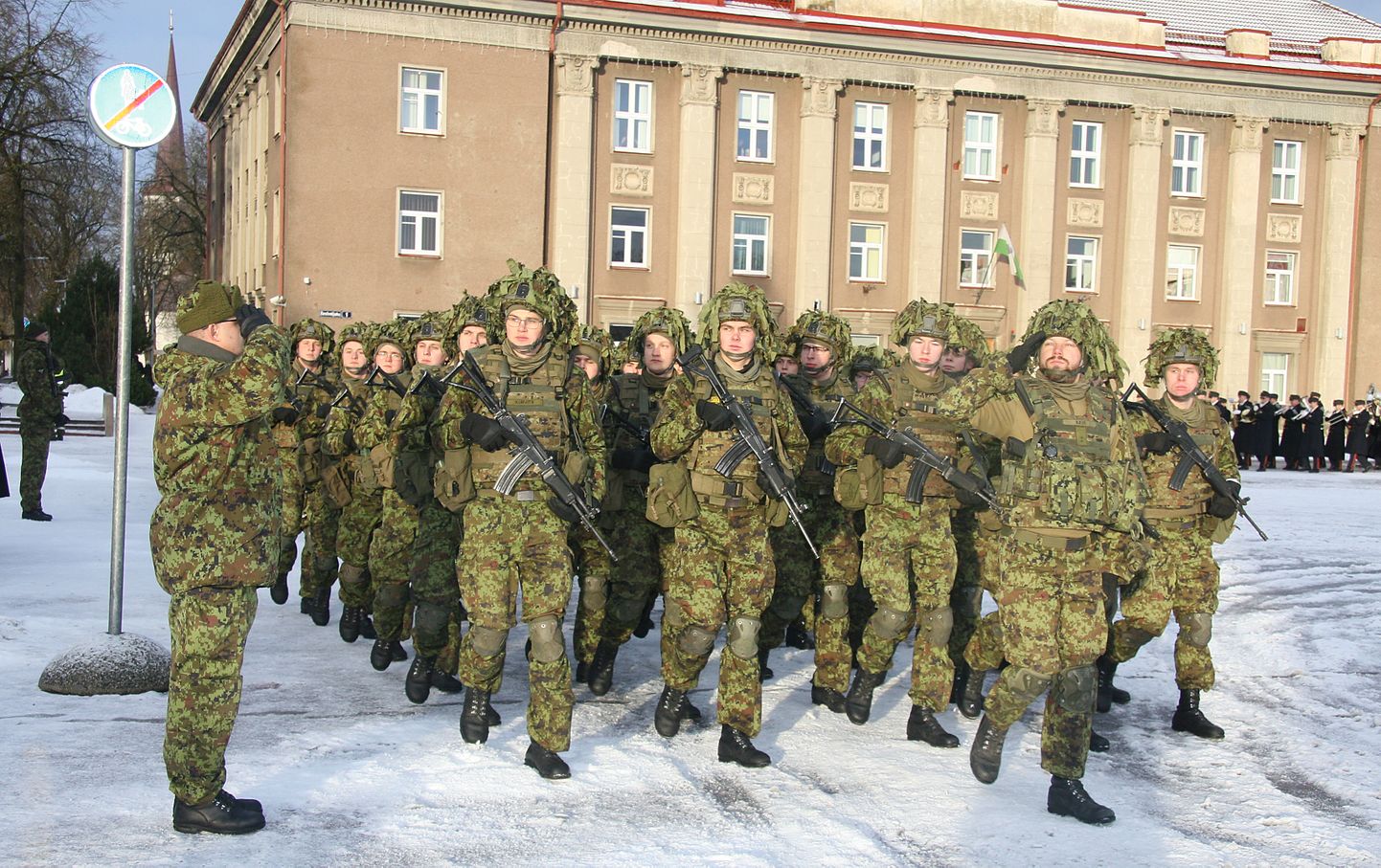 В свой день рождения Вируский батальон организует торжественный марш и построение на Кесквяльяк в Йыхви.