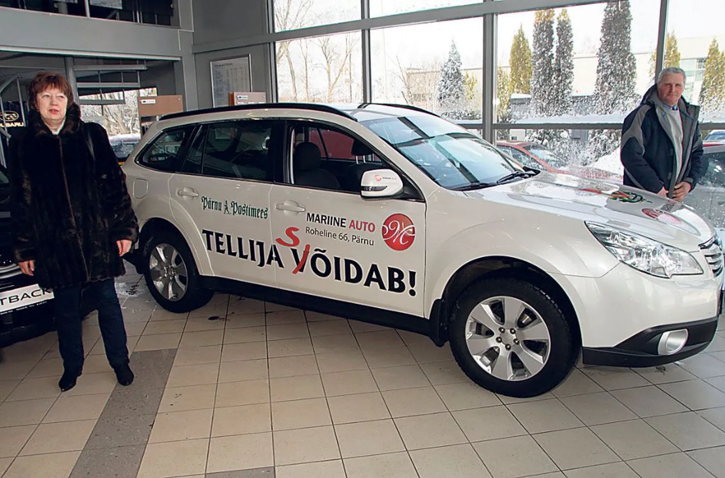 Pärnu Postimehe tellija Sirje Mirme saab koos abikaasa Harriga kolm nädalat Subaru Outbackiga sõita.