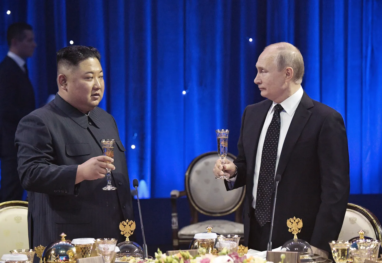 Лидер Северной Кореи Ким Чен Ын и президент России Владимир Путин.