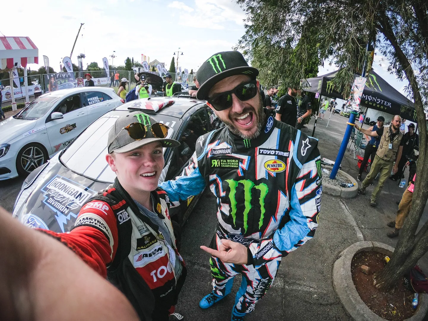 Oliver Solberg (vasakul) koos Ken Blockiga.