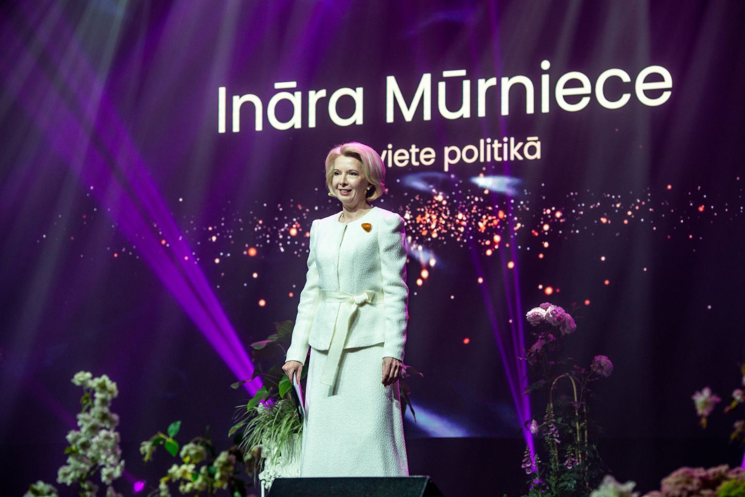 "Līdere" lektori