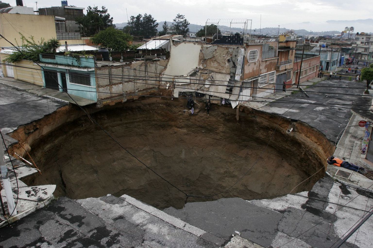 Kraater keset Guatemala pealinna Guatemalat