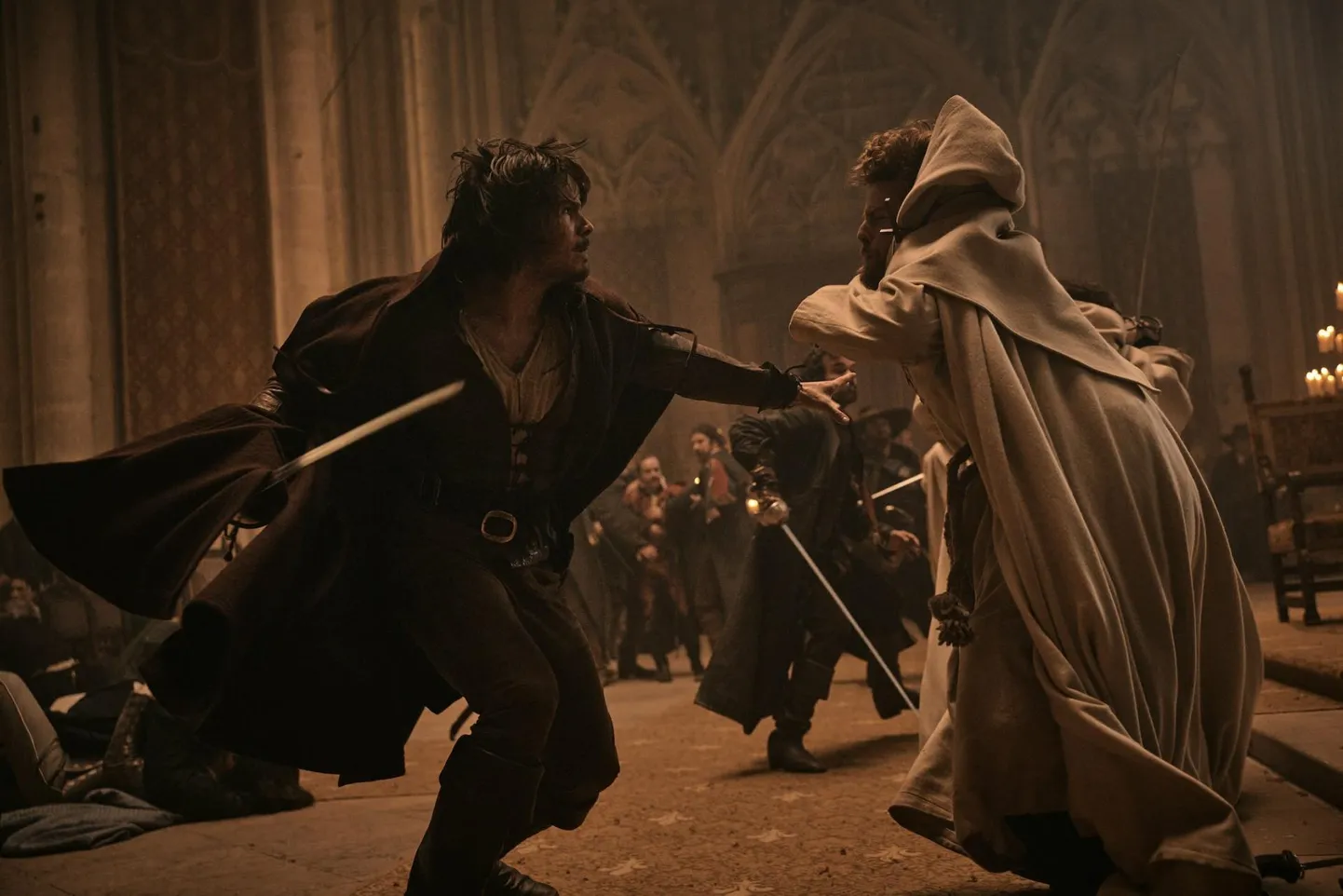 «Kolm musketäri: Osa I - D’Artagnan»: uhkeid võitlusstseene on filmis kuhjaga.