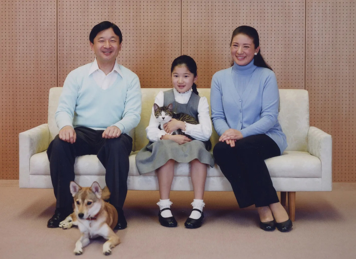 Jaapani kroonprints Naruhito, printsess Aiko ja kroonprintsess Masako.