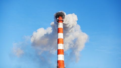 Призывают расследовать возможное разбазаривание средств в системе теплоснабжения Риги