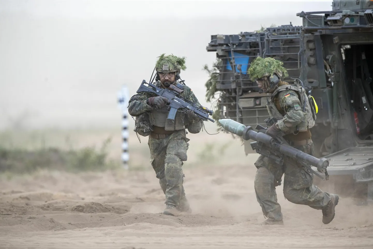 Saksa Bundeswehri sõdurid mai lõpus Leedus õppusel.