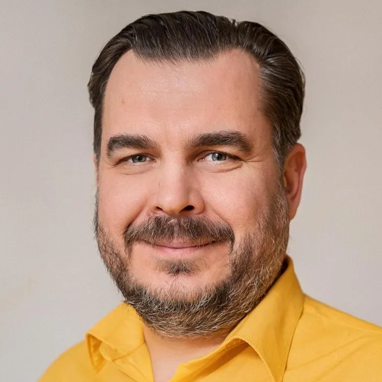 Mihkel Kangur.