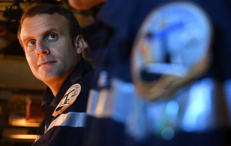 Prantsuse president Emmanuel Macron külastas tuumaallveelaeva