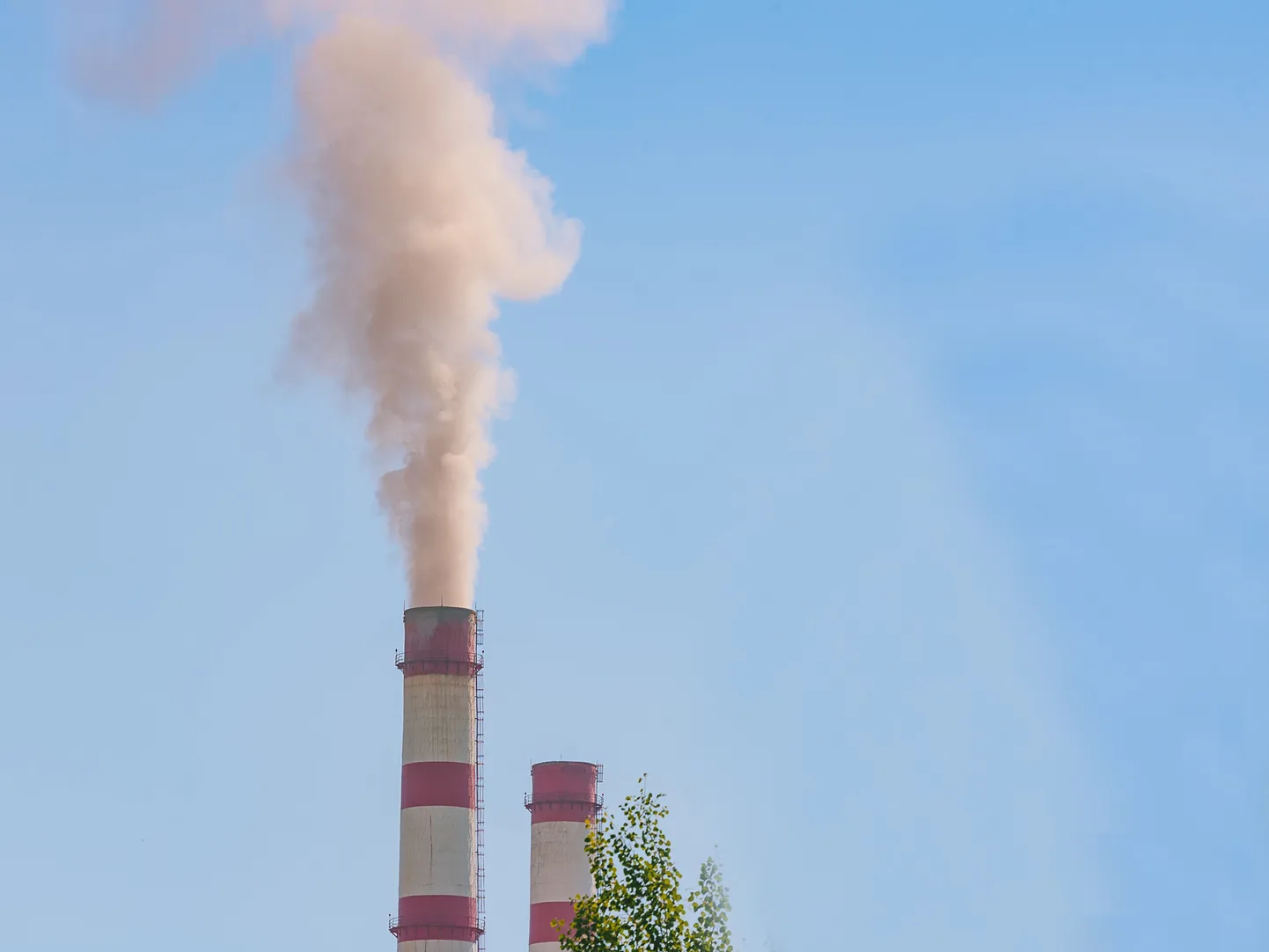 Põlevkivielektijaamad on sel aastal töötanud tunduvalt vähem kui mullu.