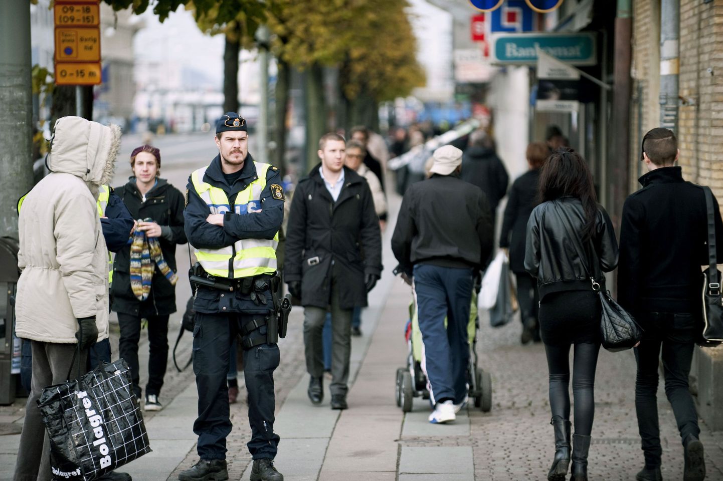 Politseipatrull eile Kesk-Göteborgis Nordstanis.
