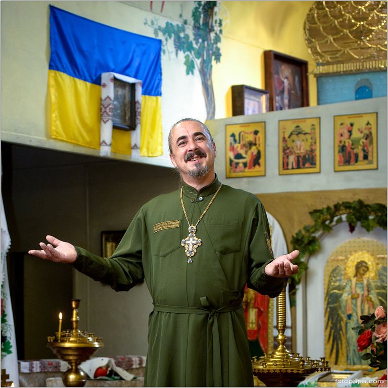 Священник Православной церкви Украины и капеллан ВСУ Василий Вирозуб.