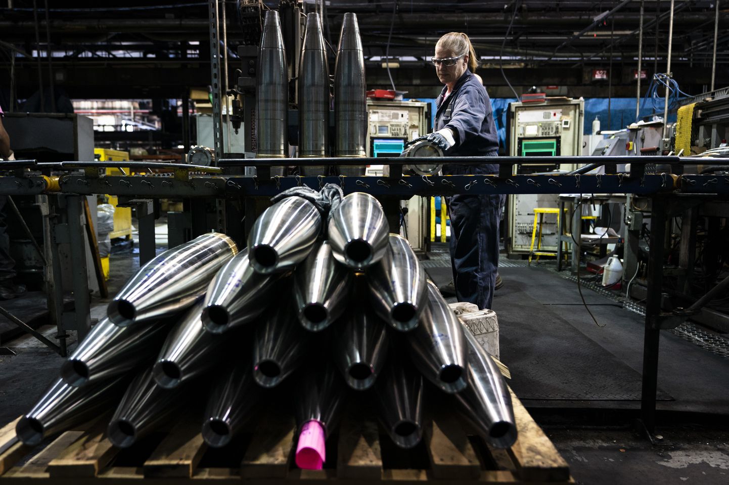 155-millimeetrise kaliibriga mürskude tootmine Ameerika Ühendriikides Pennsylvania osariigis Scrantonis.