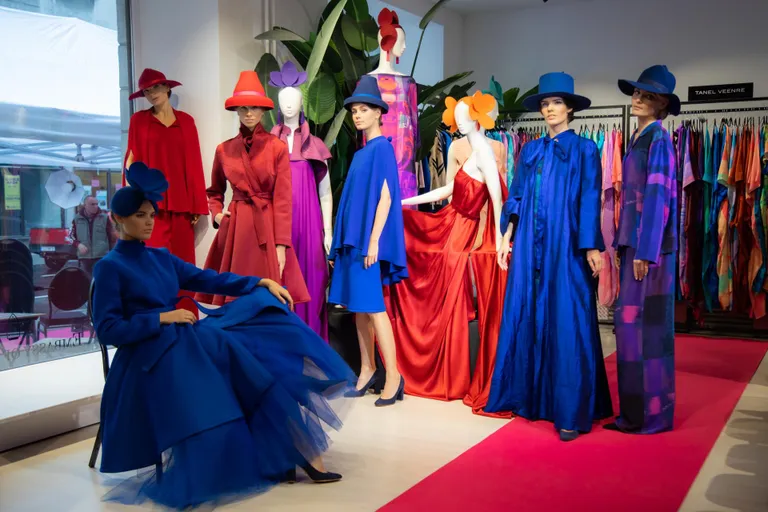 Embassy of Fashion avab ukse moesügisesse: tere tulemast, luksuslik avarus ja kirglik värviküllus. FOTO: