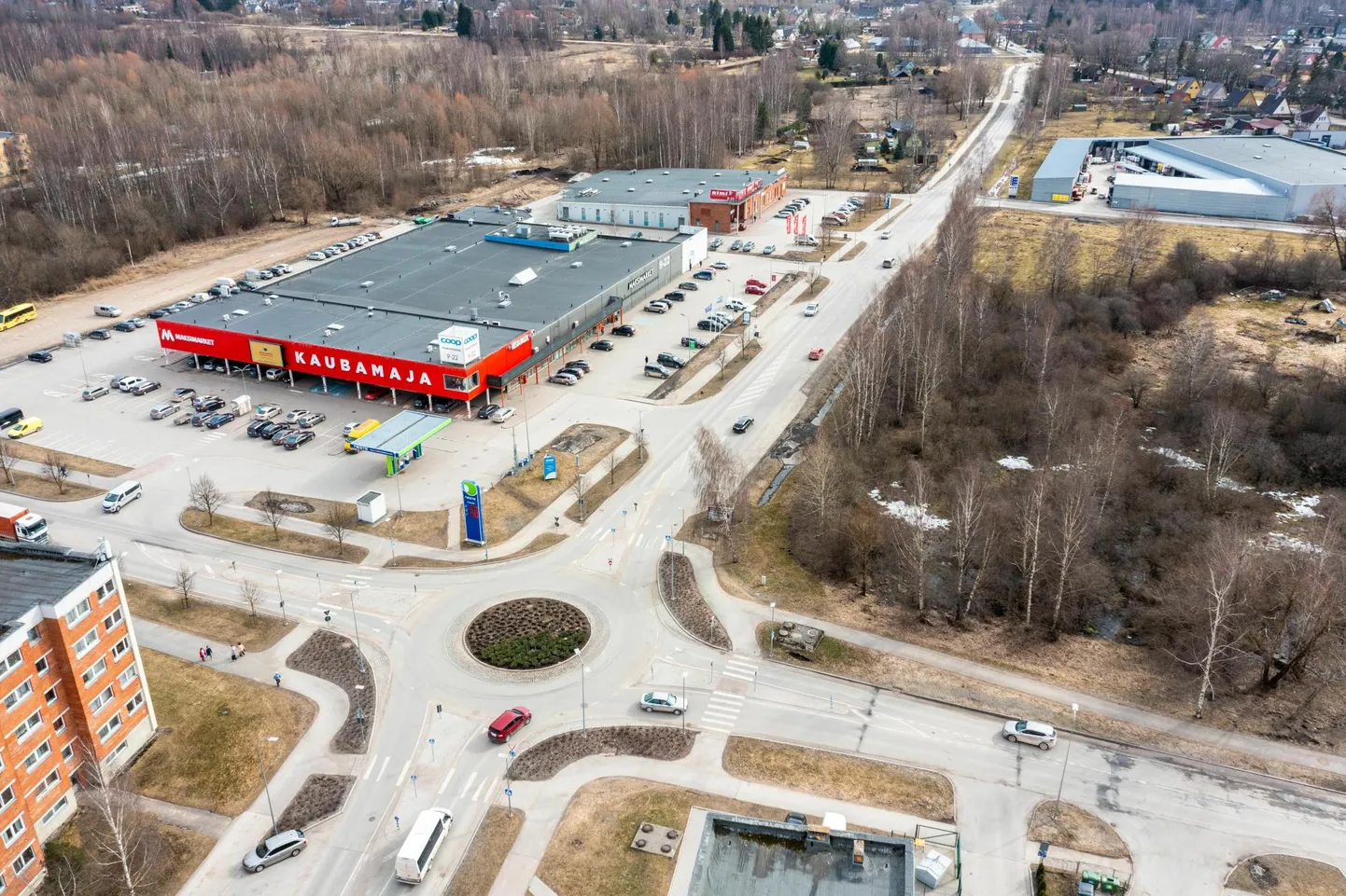 Lidl plaanib Võrus kauplust Jüri ja Luha tänava nurgale, Coop Maksimarketi vastas asuvale kahele kinnistule.