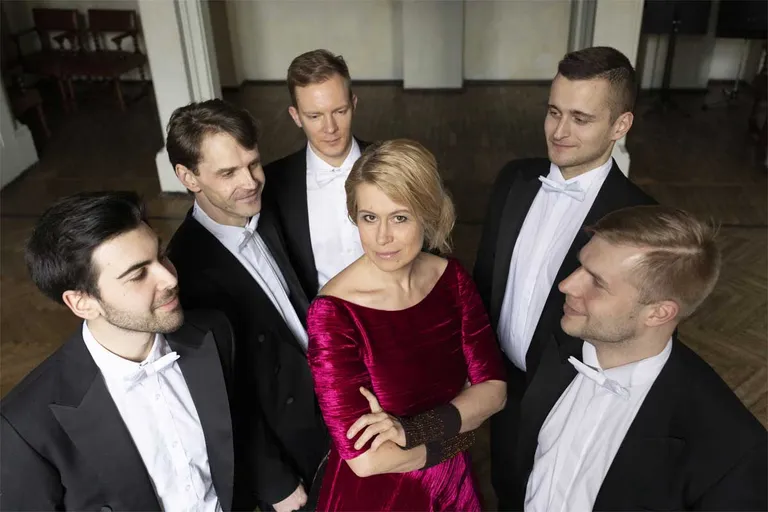 Ieva Parša un LNSO pūšaminstrumentālisti