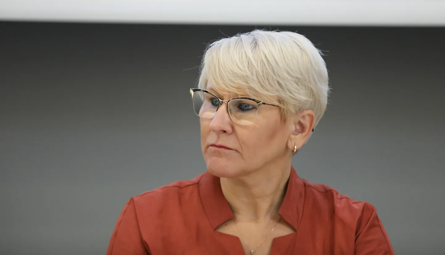 Valsts ieņēmumu dienesta ģenerāldirektore Ieva Jaunzeme piedalās preses konferencē, kurā informē par Valsts ieņēmumu dienesta sniegto atbalstu COVID19 laikā.
