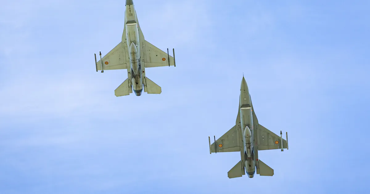 NATO luurelaevad ja -lennukid jälgivad olukorda Murmanskist Kaliningradini