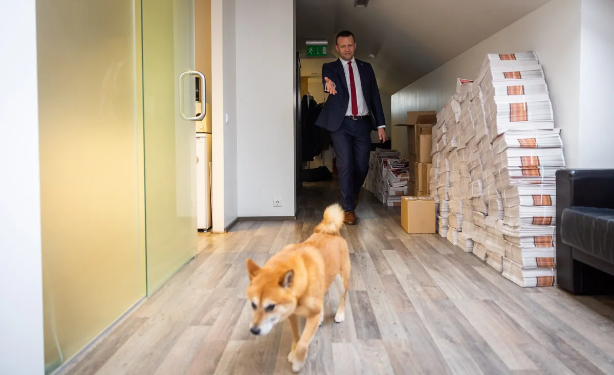 2024. veebruaris kogunes sotside juhatus uut regionaalministrit valima. Lauri Läänemets Diegoga, keda ta hellitavalt meelerahunõunikuks hakkas kutsuma.
