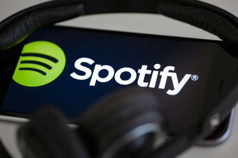 Со Spotify музыка никогда не надоедает