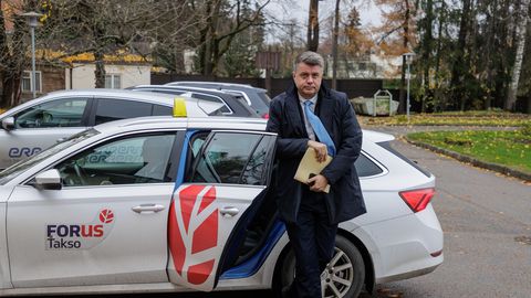 Keskerakond in Isamaa začela koalicijska pogajanja v Talinu