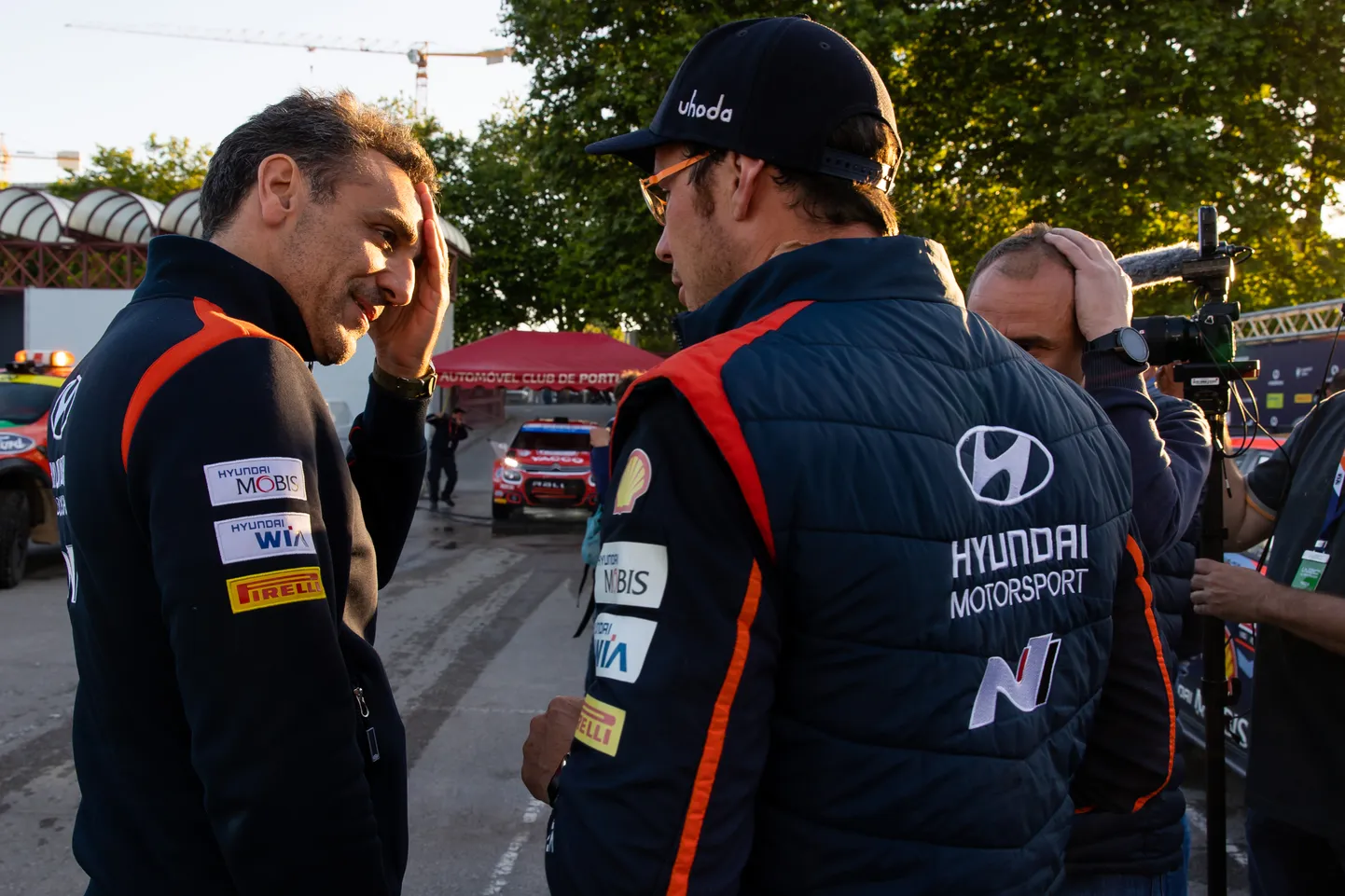 Cyril Abiteboul (vasakul) ja Thierry Neuville