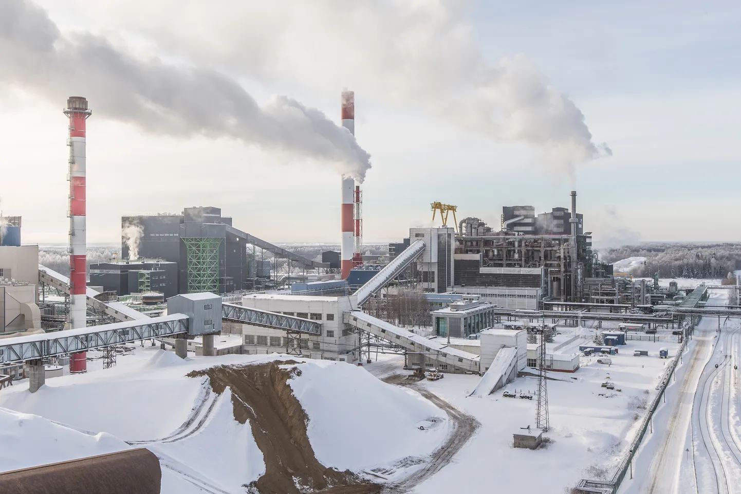 Tuha võtaks tehas otse elektrijaamast, mistap omavalitsusel jääks selle ladestamise eest tasu saamata.