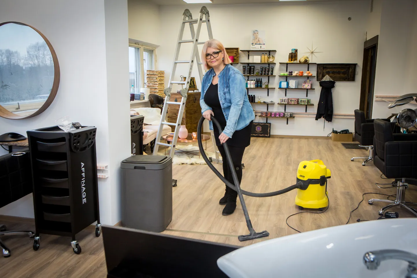 ANNAB VIIMAST LIHVI: KEK-i maja uusim asukas Siret Kaljumaa avab seal ilusalongi täpselt kuu aja pärast.