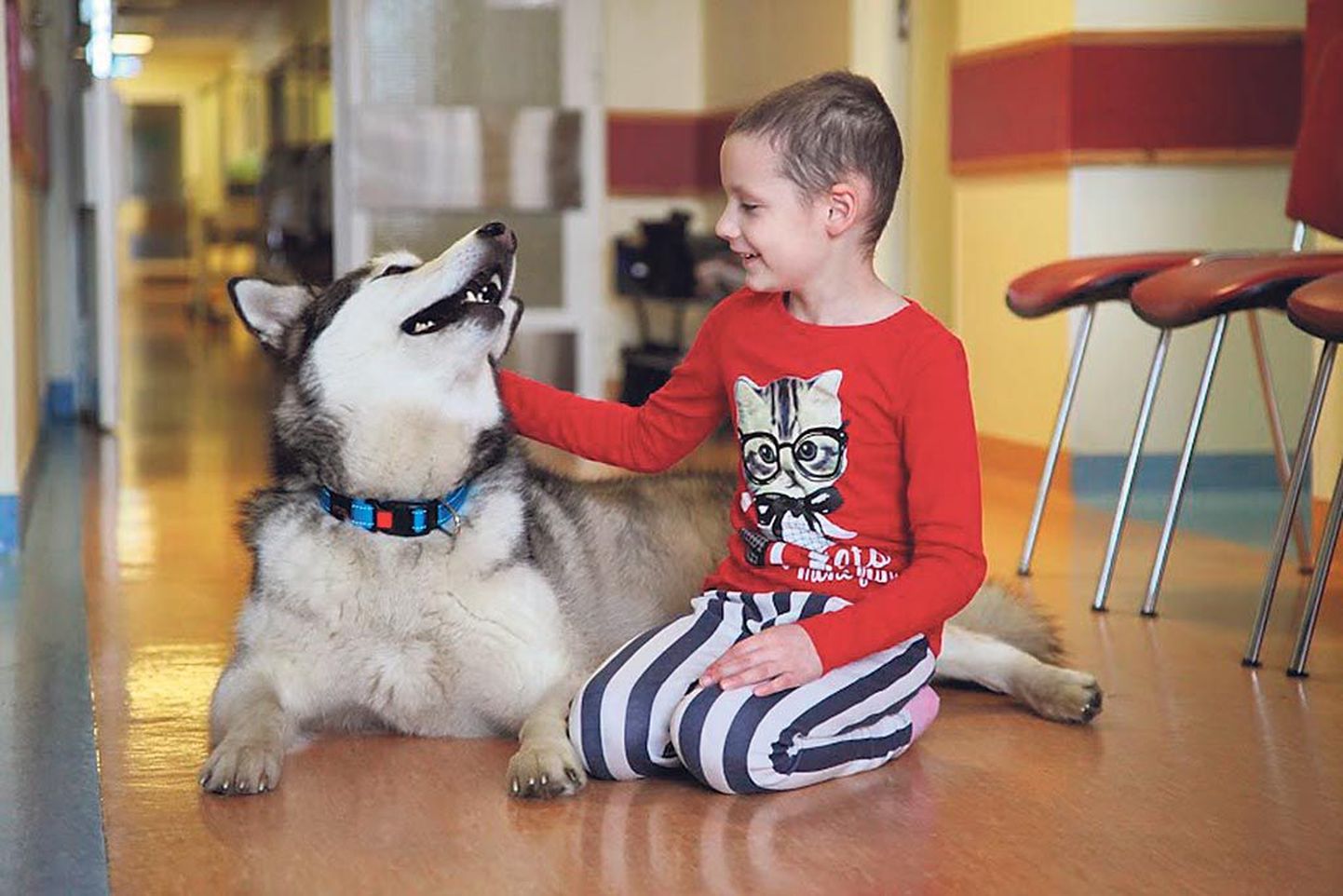 Susi käib Tallinna lastehaiglas onkoloogiahaigeid patsiente külastamas.