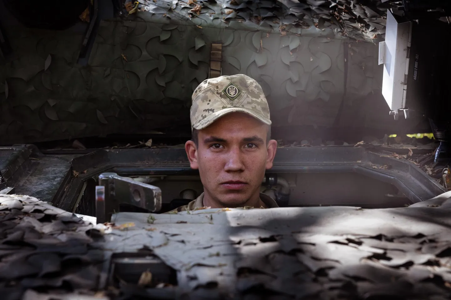 Mobiliseeritute motivatsioon võib sõjas olla väga erinev. Ukrainlaest nooremseersant kutsungiga Maloi (Väike) ja tema lahingumasina CV90 meeskond kehva motivatsiooni üle ei kurtnud. 
