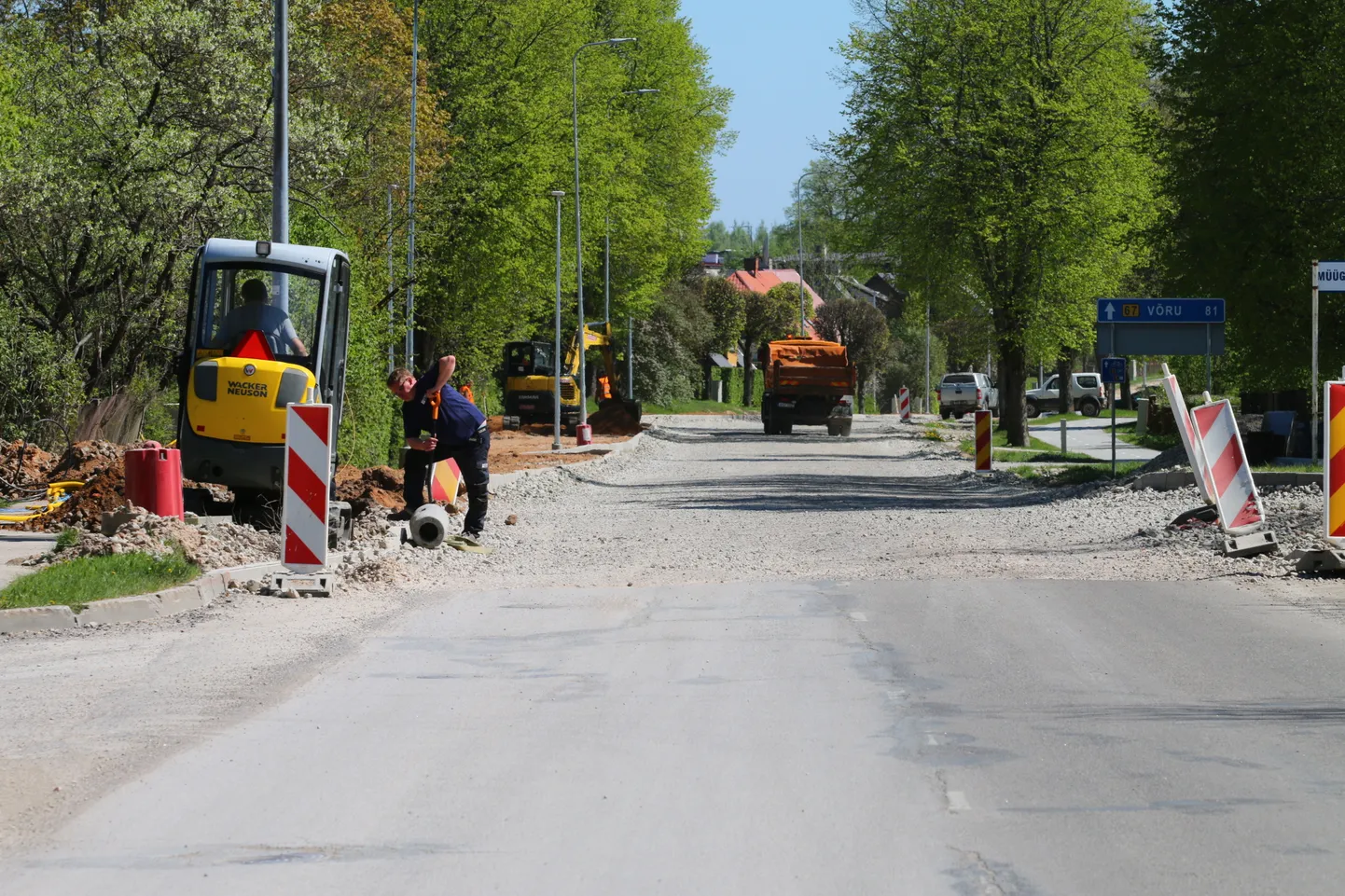 Neljapäeval, 10. mail 2018 olid Võru tänaval käimas ehitustööd.