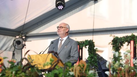 PRESIDENT ALAR KARIS ⟩ Verevahetusest ühiskonnas ei pääse poliitikud, ametnikud, ettevõtjad ega ka president