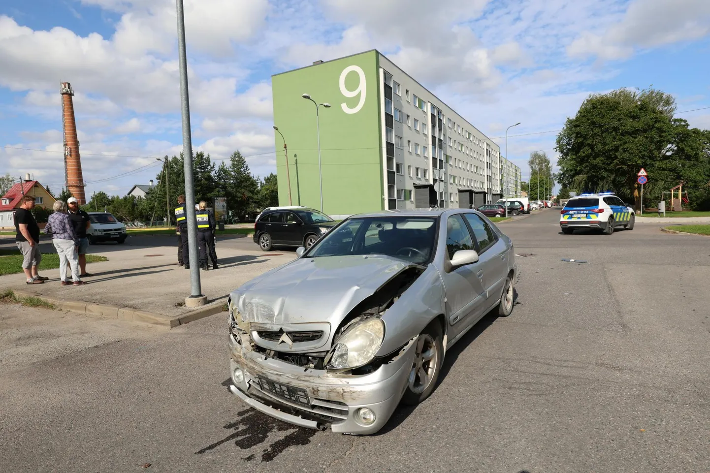 Kokku põrkasid Nissan ja Citroën.