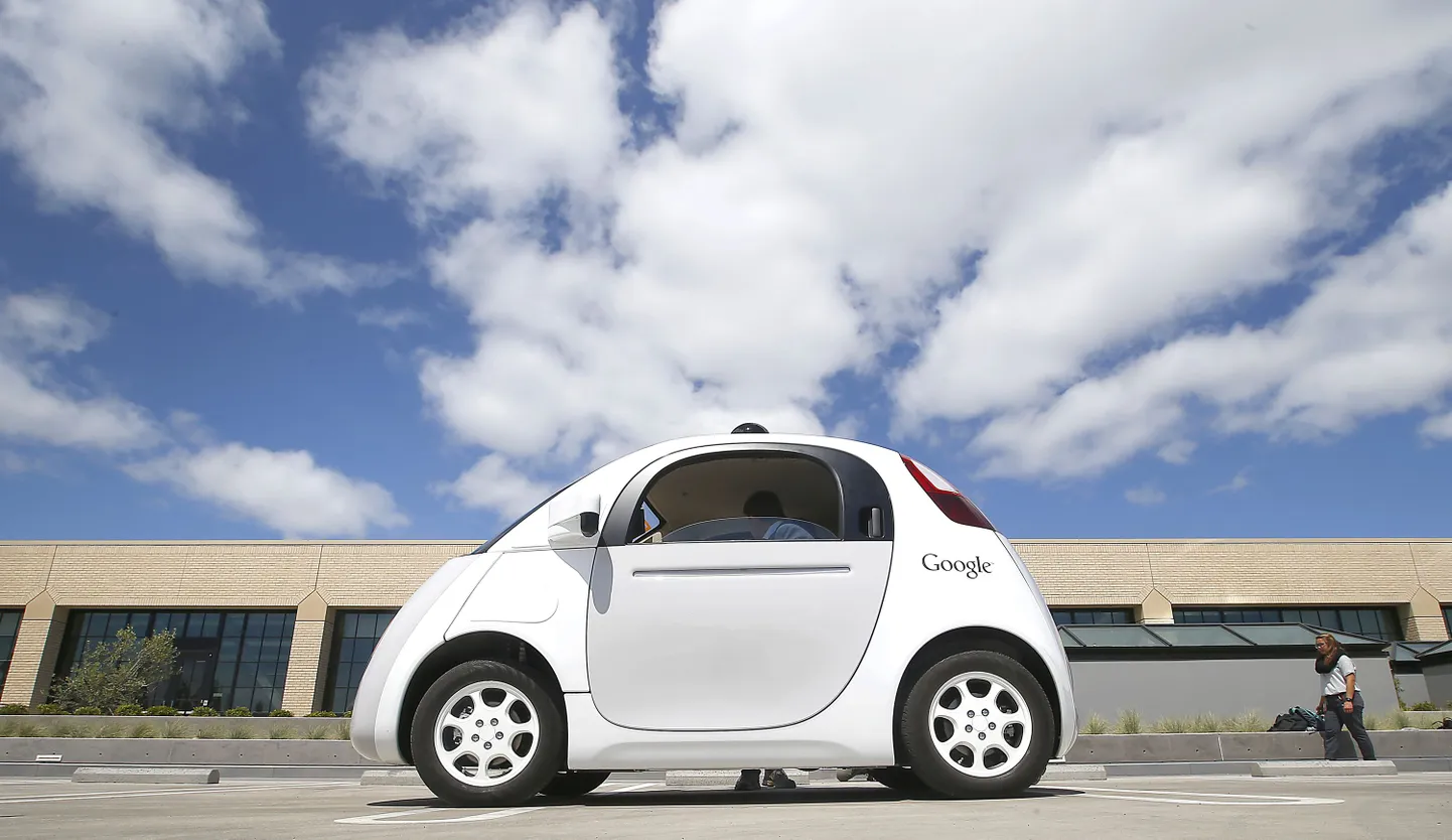 Google’i isesõitev auto ei jõua sellisena kunagi müügile. Aastaid on aga sellised teedel vuranud tehnoloogia katsetamiseks.