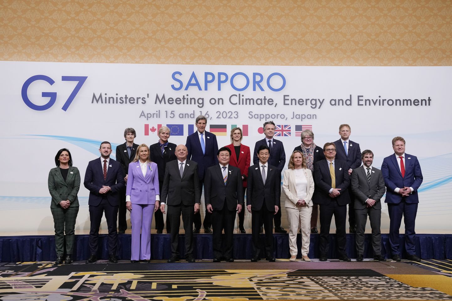 G-7 kliima-, energia- ja keskkonnaministrid Sapporos, kelle hulgas on ka ELi energeetikavolinik Kadri Simson.