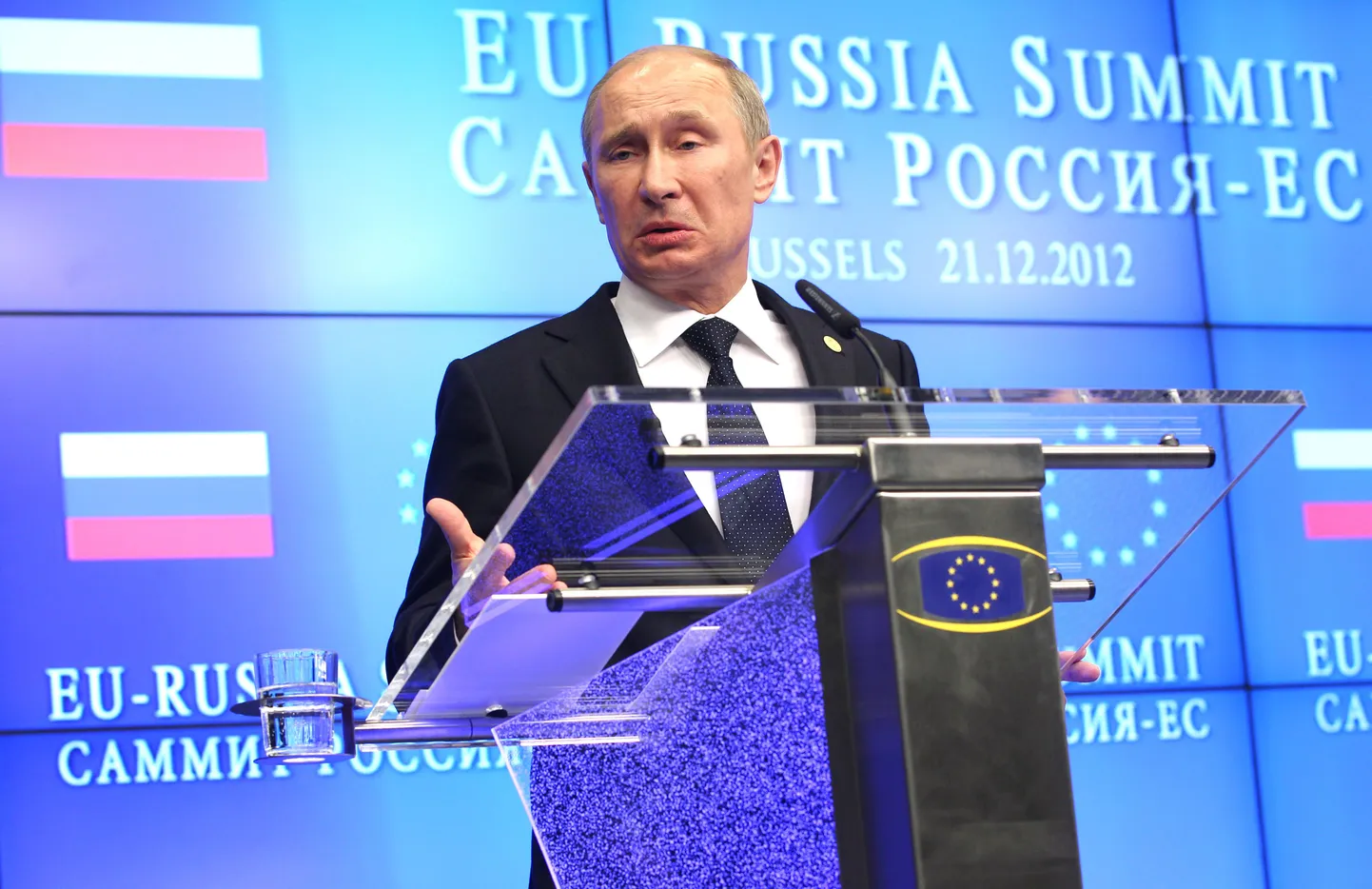 Vene president Vladimir Putin täna Brüsselis toimunud pressikonverentsil.
