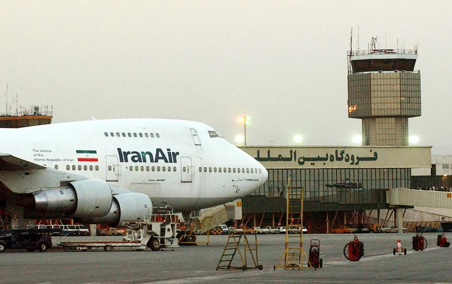 Firma Iran Air reisilennuk Teherani lennuväljal