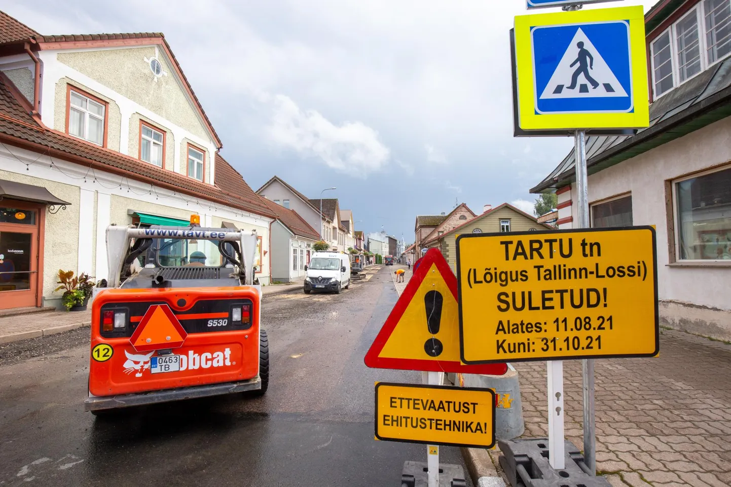 Tartu tänava ehitus algas üsna ootamatult juba 11. augusti hommikul.