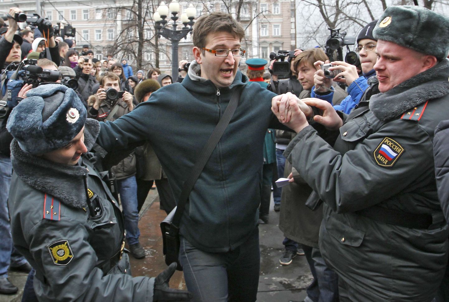 Moskvas vahistati täna 60 meeleavaldajat.