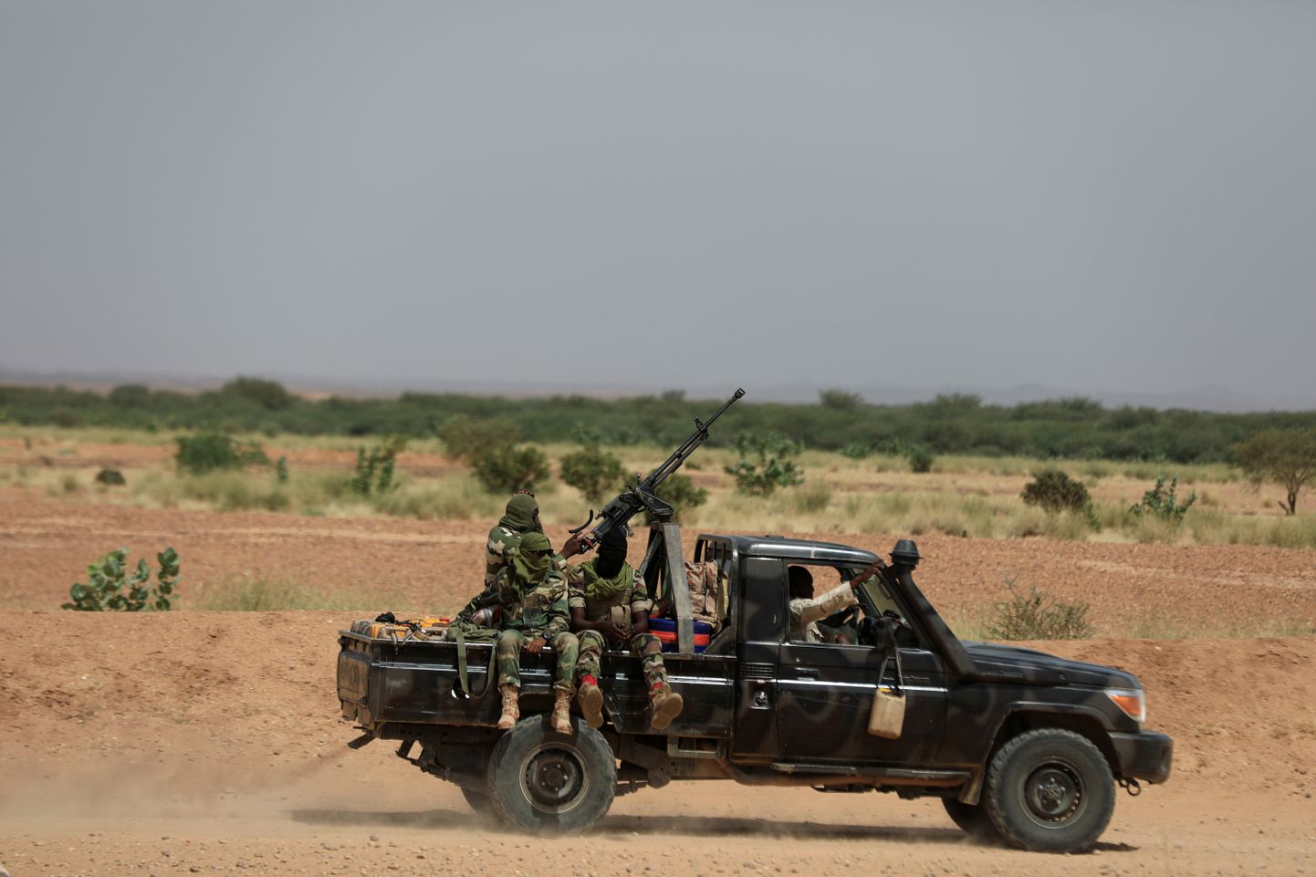 Nigeri armeepatrull.
