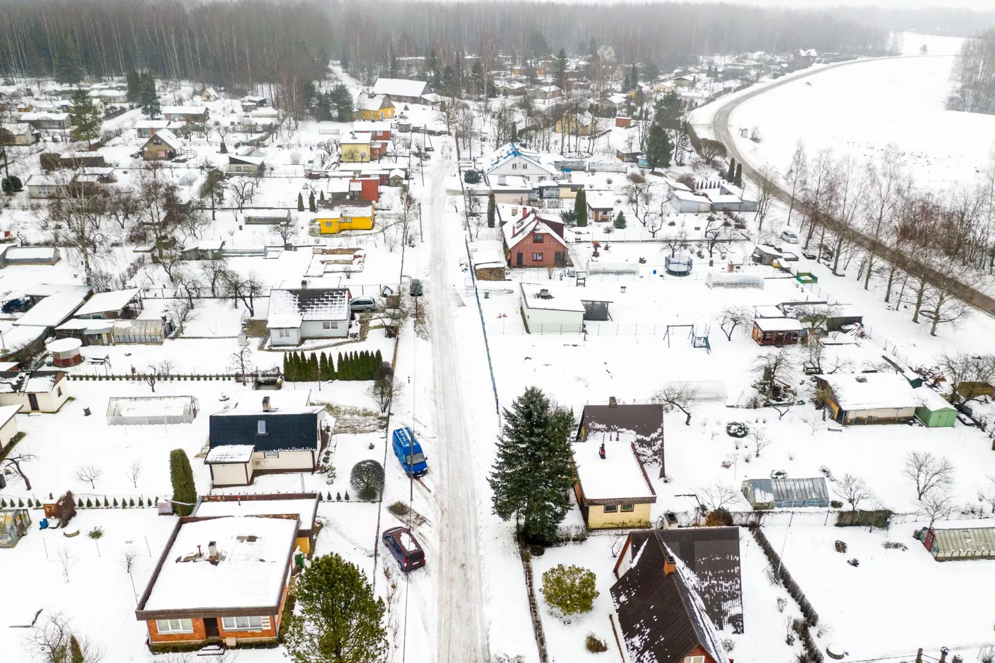 2019. aasta juunis Jaanikese külas kinnistu omandanud Anastasya Kikkas lasi seal asunud aiamaja lammutada.
