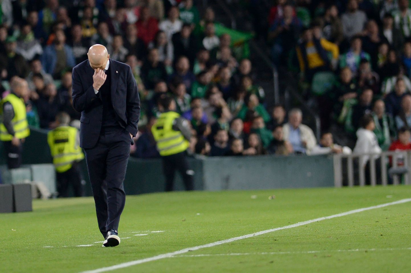 Reali peatreeneril Zinedine Zidane'il polnud eile kerge õhtu.