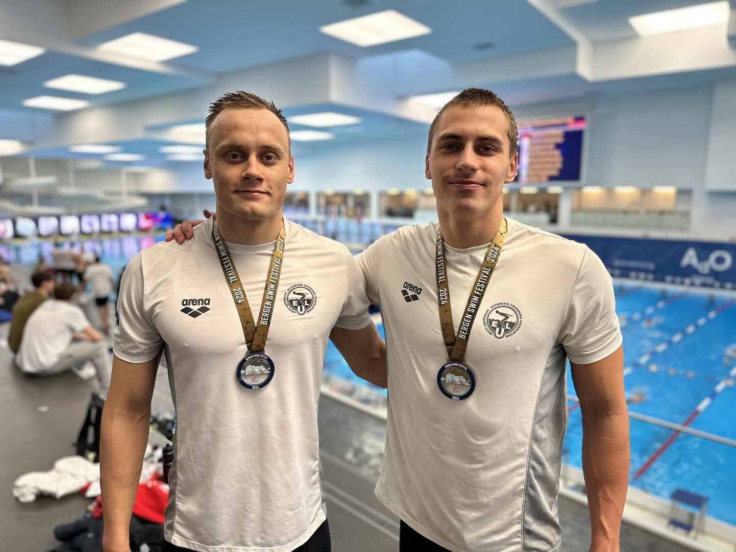 100m liblikujumise kaksikvõidu saavutanud Ahtiainen ja Daniel Zaitsev.